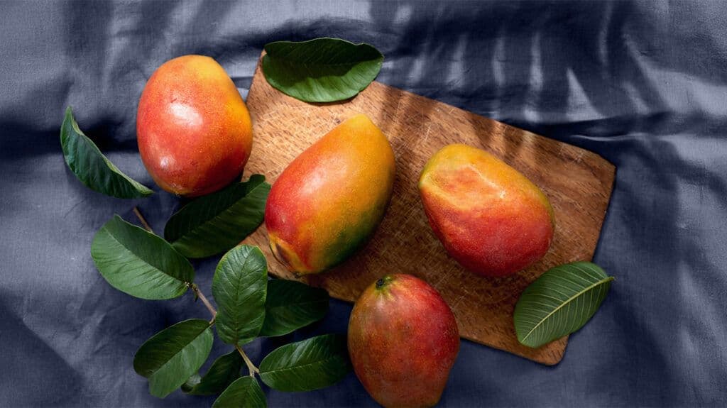 xoài trên thớt