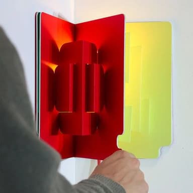 Giải pháp đèn chiếu sáng đổi màu đơn giản từ giấy và bìa cứng