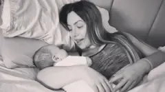 Mất ham muốn tình dục sau sinh: kinh nghiệm của Holly Hagan-Blyth và lời khuyên