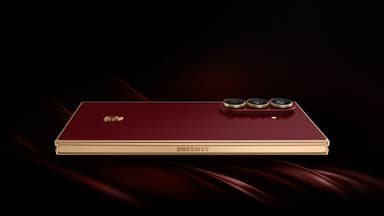 Samsung ra mắt W26 cao cấp hơn Galaxy Z Fold 7 tại Trung Quốc