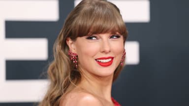 Chiến dịch marketing ‘The Life of a Showgirl’ của Taylor Swift vướng nghi vấn AI