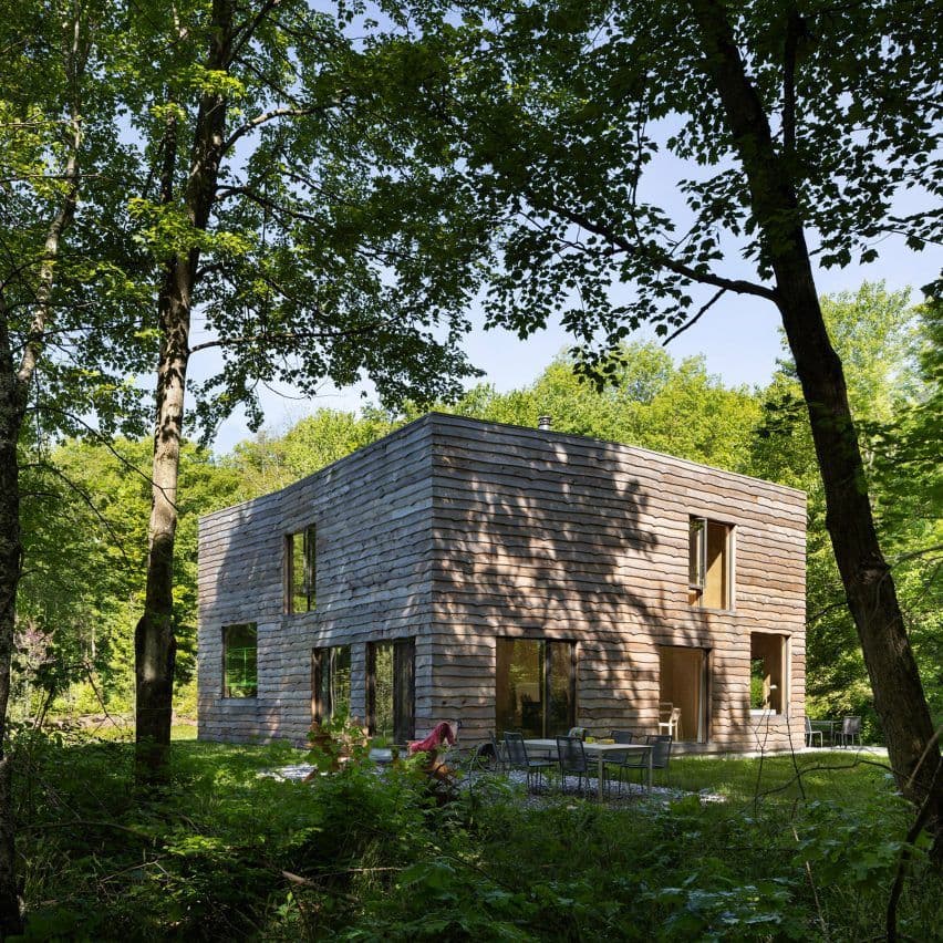 Top 5 mẫu kiến trúc nhà ấn tượng nhất trên Dezeen tháng 9/2025